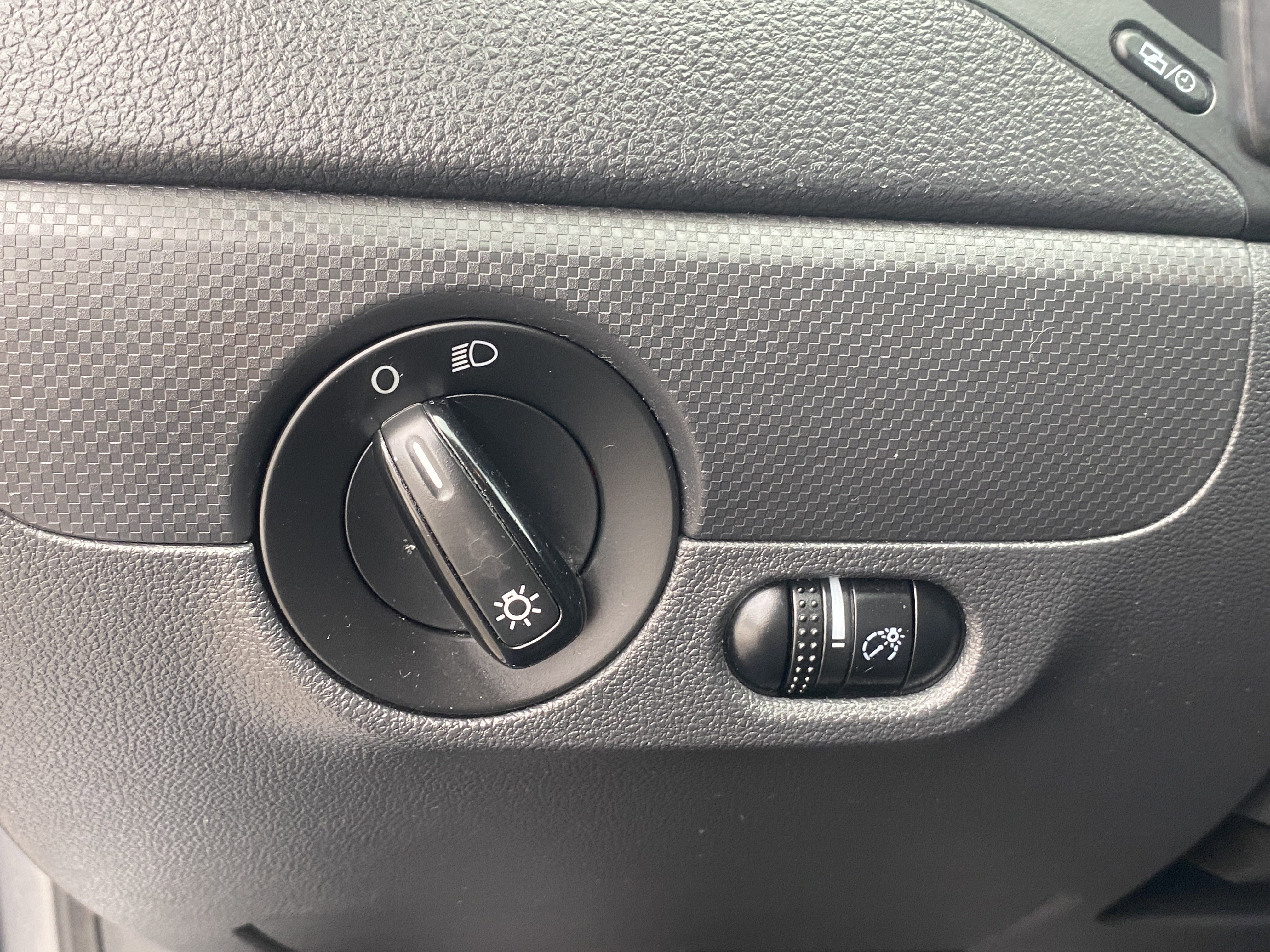 Used 2014 Volkswagen Jetta S image 14