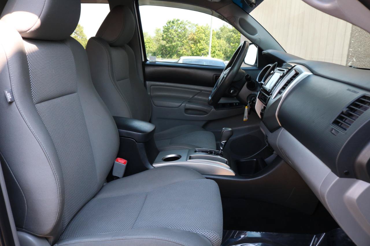 Used 2014 Toyota Tacoma 4x4 Double Cab w/ TRD Sport Package image 42