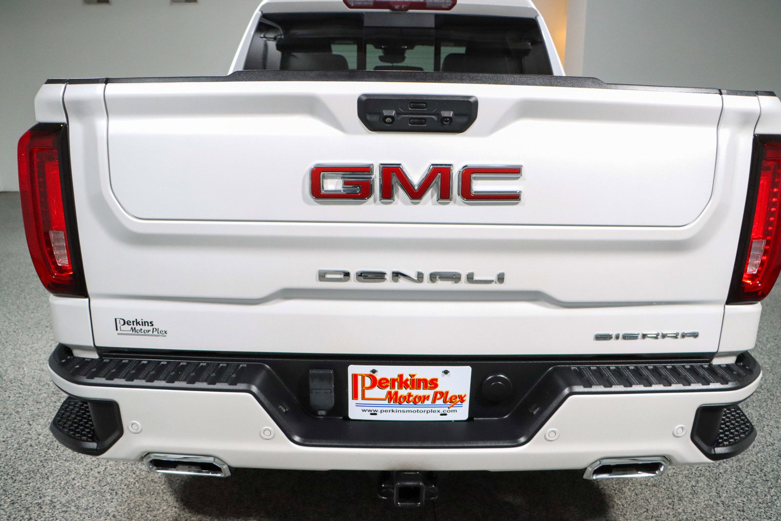 Used 2022 GMC Sierra 1500 Denali image 8