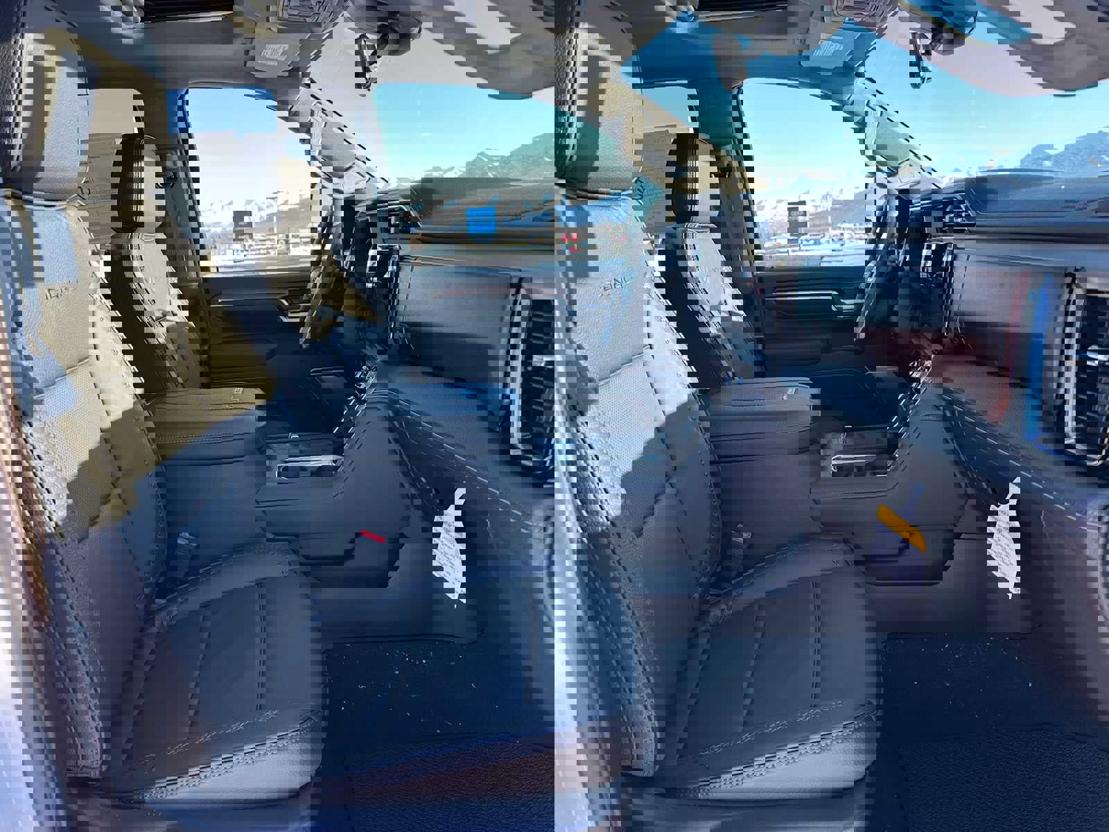 New 2026 GMC Sierra 2500 Denali w/ Denali Reserve Package image 10