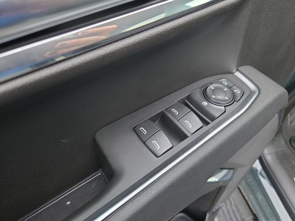 New 2025 Chevrolet Silverado 1500 LT image 12