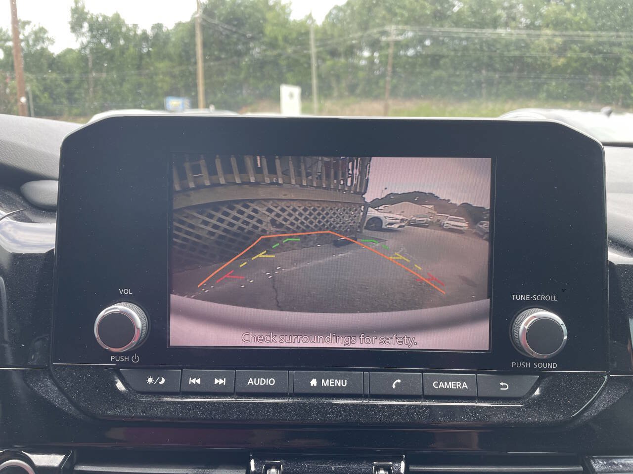 Used 2022 Nissan Pathfinder SV w/ SV Premium Package FWD image 26