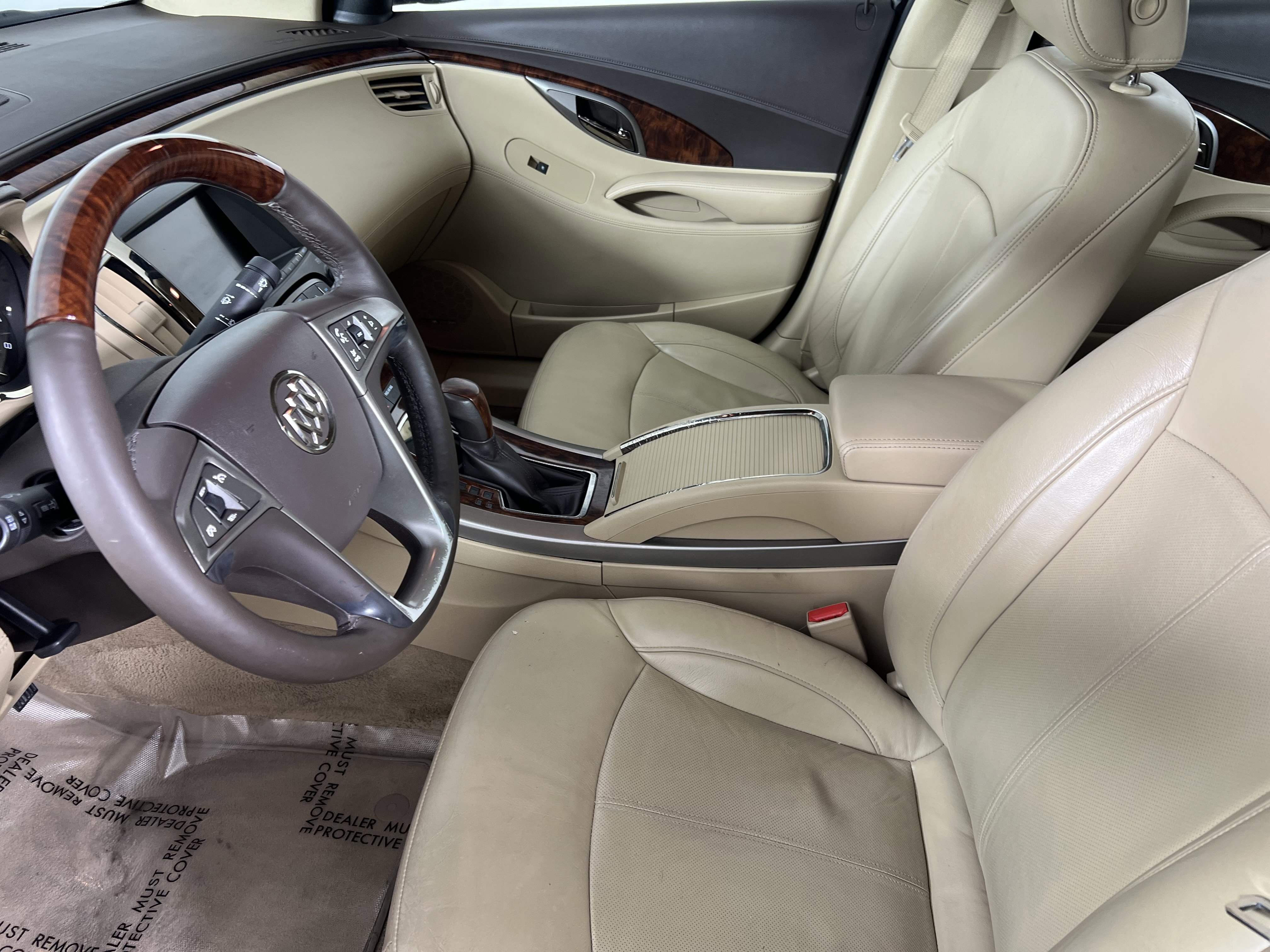 Used 2010 Buick LaCrosse CXS image 4