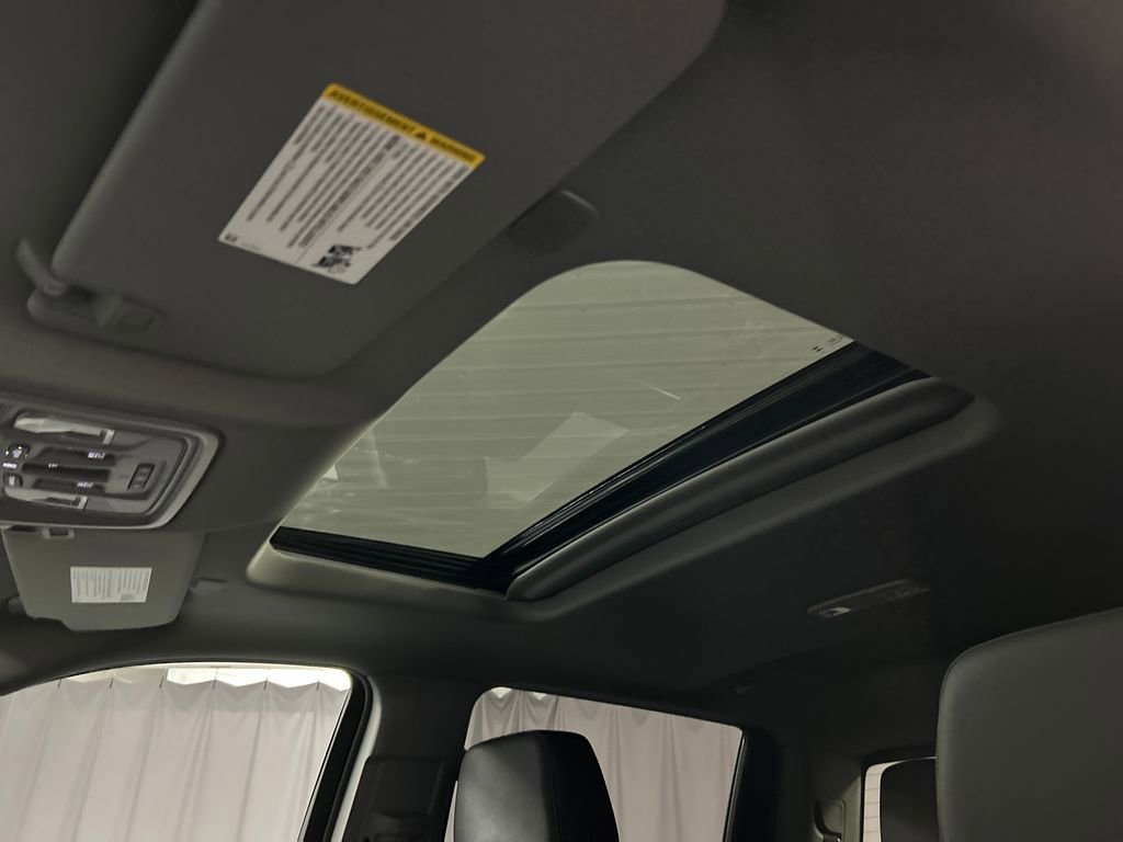 New 2026 GMC Sierra 2500 SLT w/ SLT Premium Package image 21