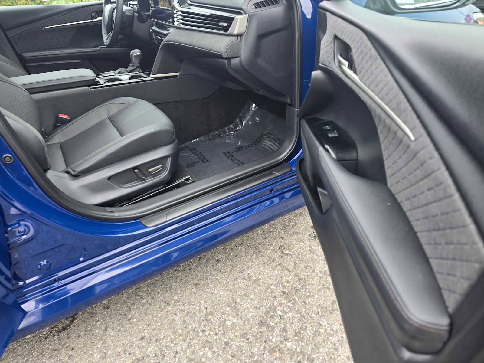 Used 2026 Toyota Camry XLE image 11