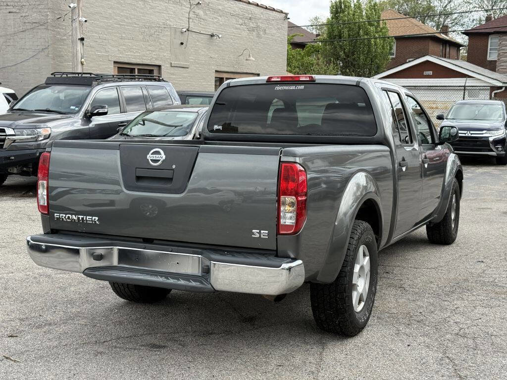 Used 2007 Nissan Frontier SE w/ SE Value Truck Pkg image 4