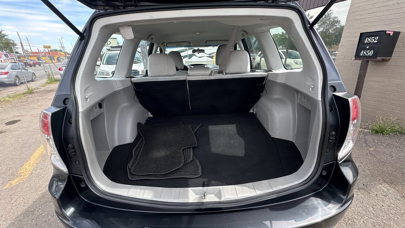 Used 2012 Subaru Forester 2.5X w/ Alloy Wheel Pkg AWD/4WD image 20