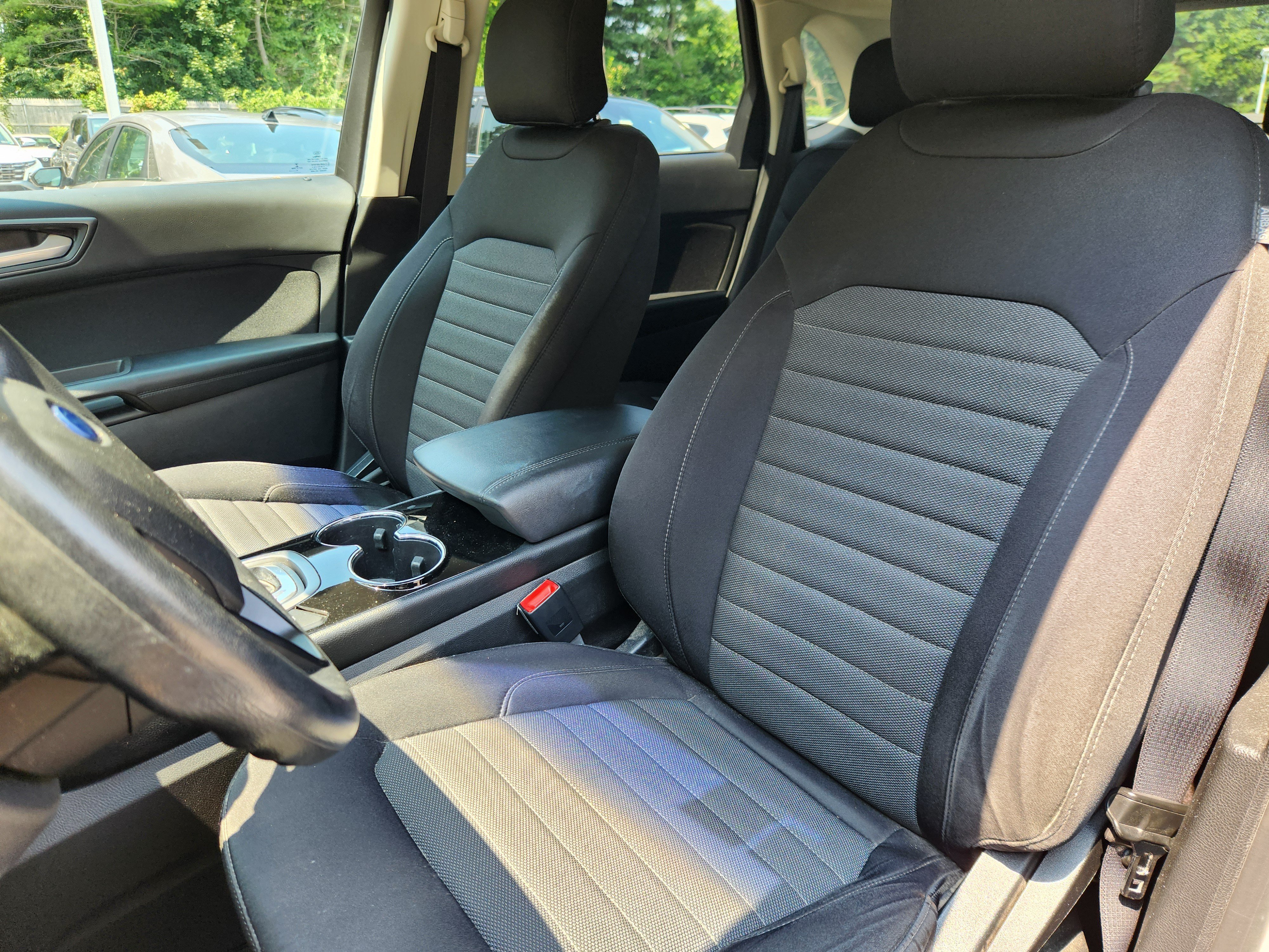Used 2016 Ford Edge SE AWD/4WD image 8