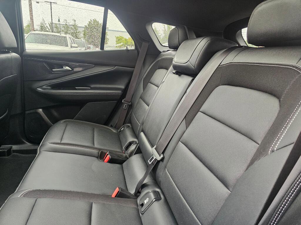 Used 2024 Chevrolet Blazer EV LT AWD/4WD image 21