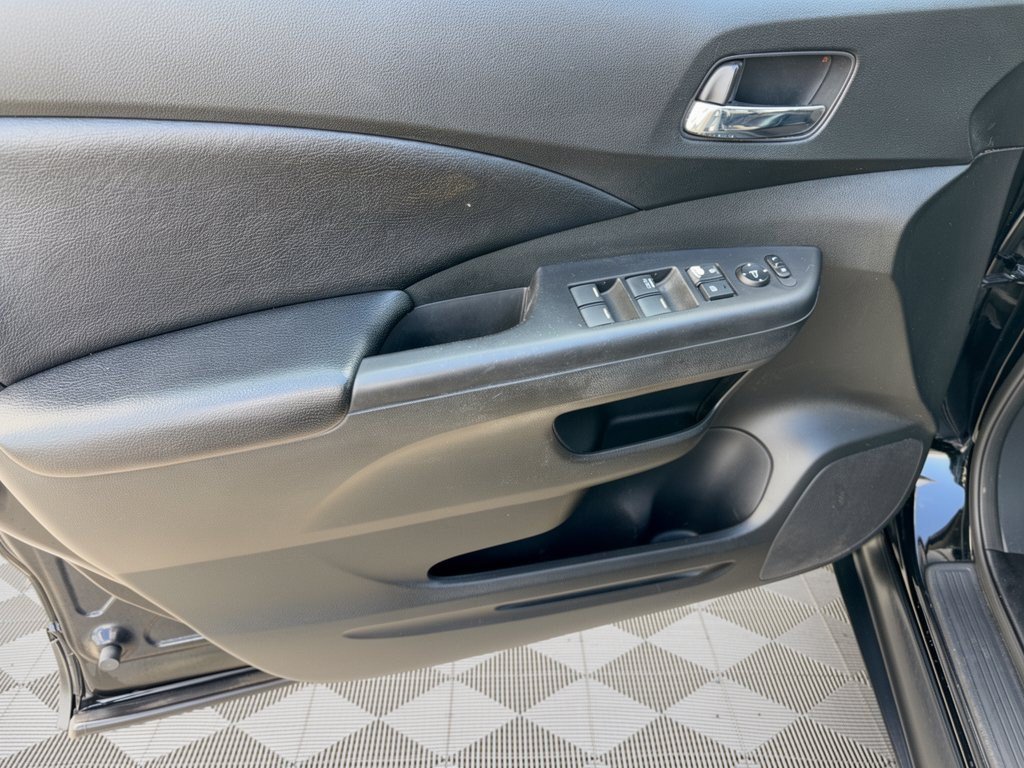 Used 2016 Honda CR-V EX image 14