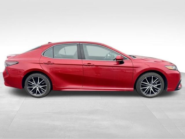 Used 2023 Toyota Camry SE FWD image 9