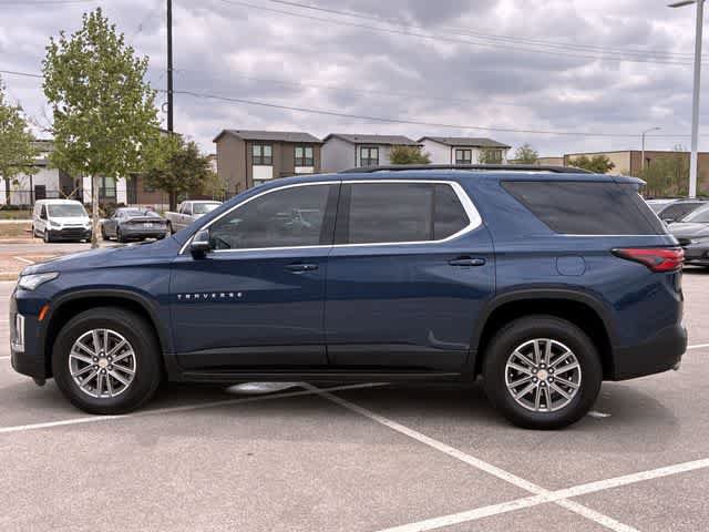 Used 2022 Chevrolet Traverse LT w/ LPO, Cargo Package FWD image 3
