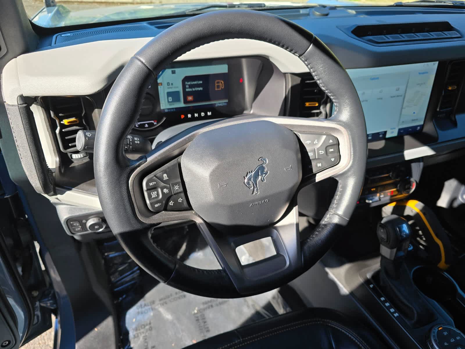 Used 2023 Ford Bronco Badlands AWD/4WD image 2