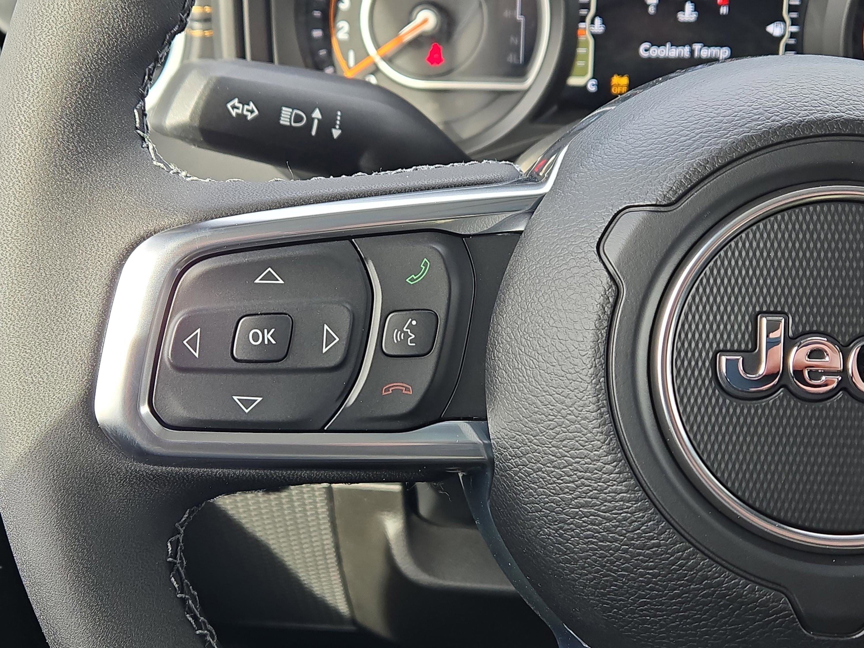 New 2026 Jeep Wrangler Unlimited Sahara AWD/4WD image 23