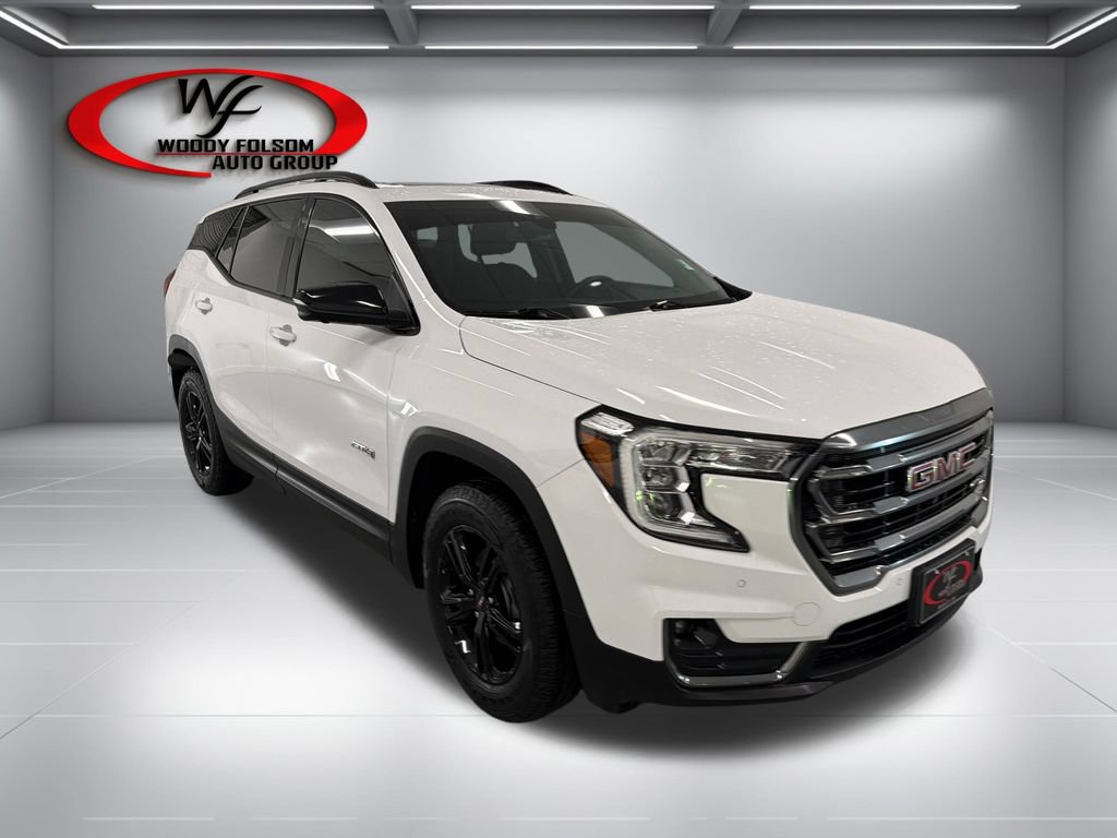 Used 2023 GMC Terrain AT4 w/ Infotainment Package II AWD/4WD image 3
