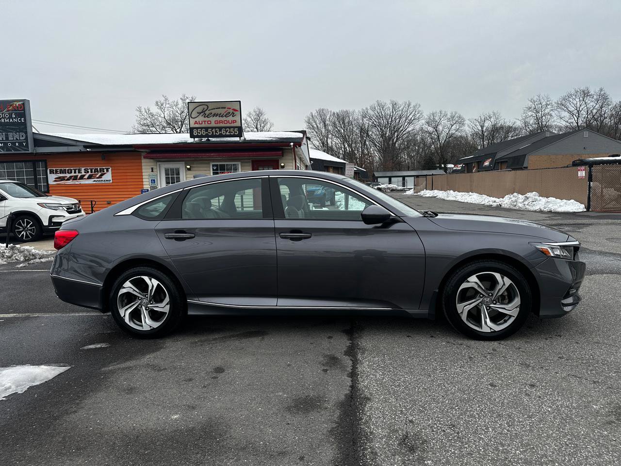 Used 2019 Honda Accord EX image 4
