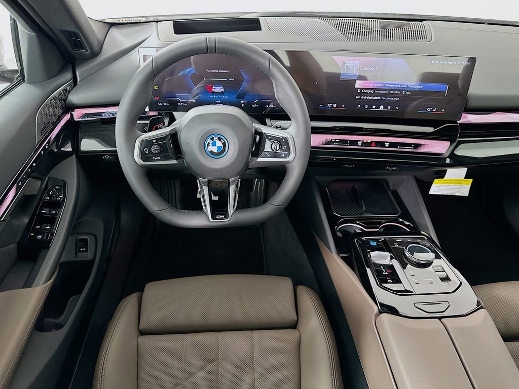 New 2026 BMW i5 eDrive40 w/ M Sport Package image 19