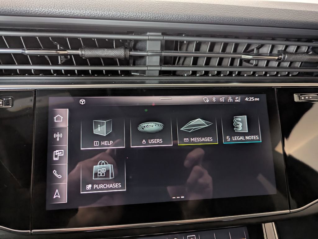 Used 2021 Audi Q8 Premium Plus image 84