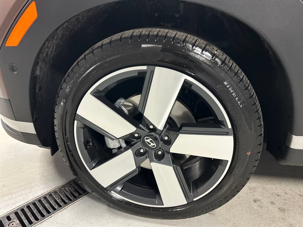 New 2026 Hyundai Santa Fe Limited AWD/4WD image 9
