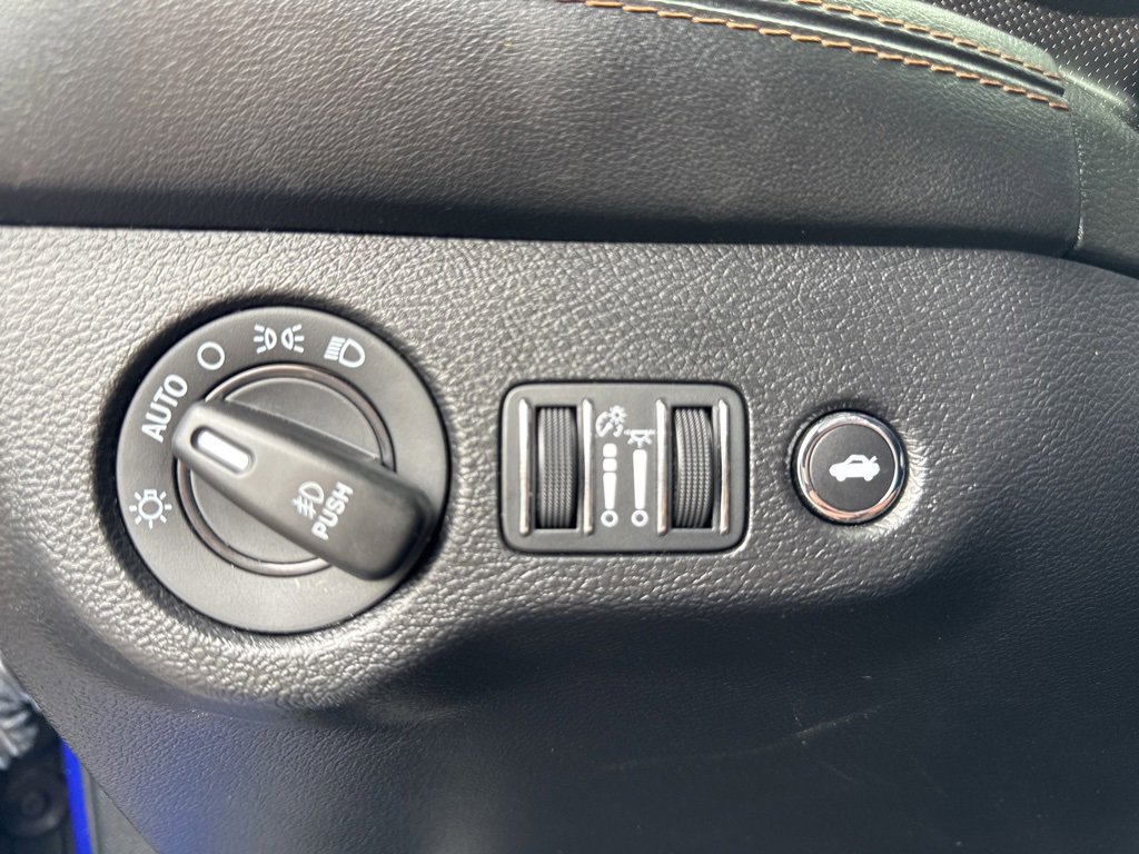 Used 2020 Dodge Challenger R/T image 43