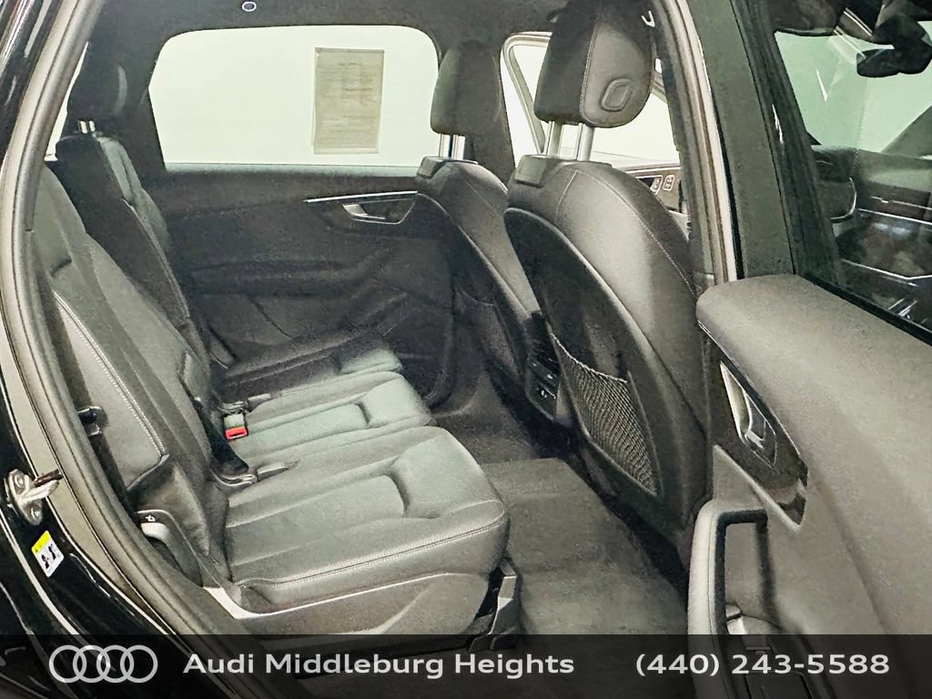 Certified 2026 Audi Q7 3.0T Premium w/ Convenience Plus Package AWD/4WD image 29