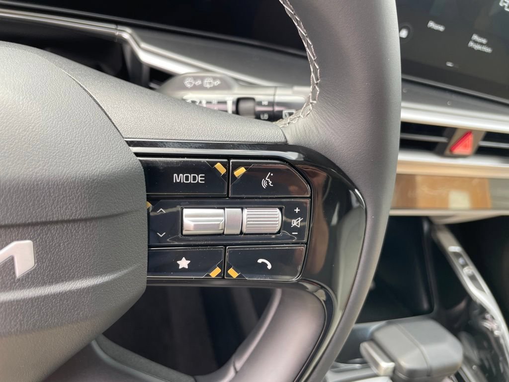 New 2026 Kia Sorento S FWD image 21