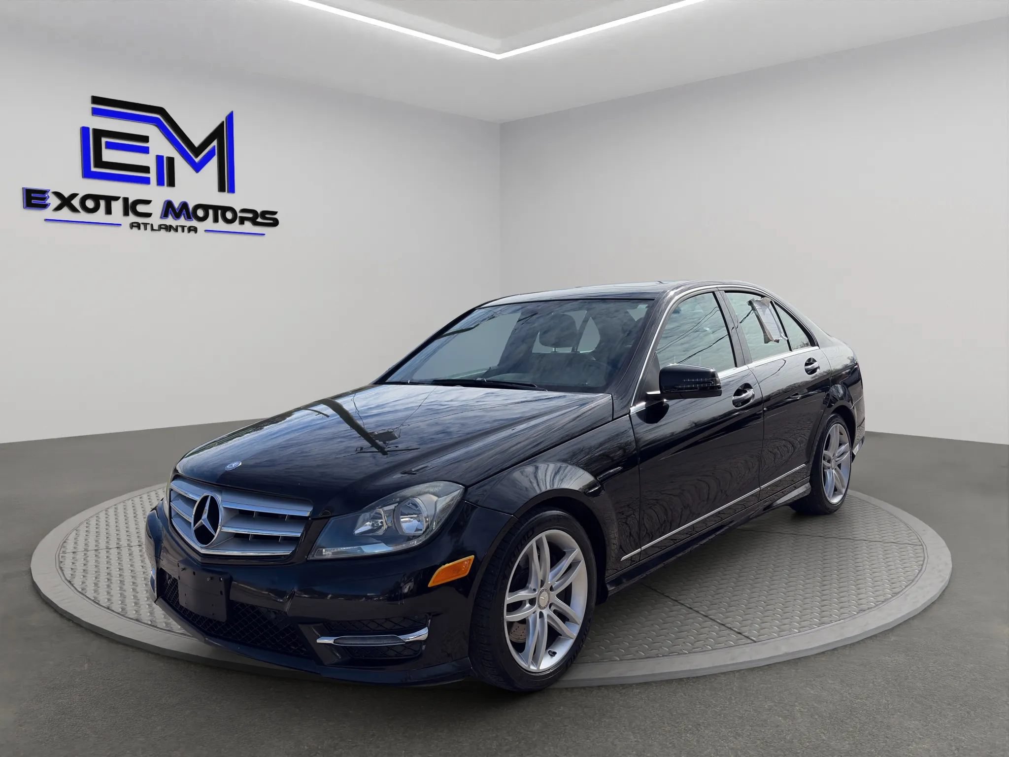 Used 2013 Mercedes-Benz C 300 4MATIC Sedan w/ Premium 1 Pkg