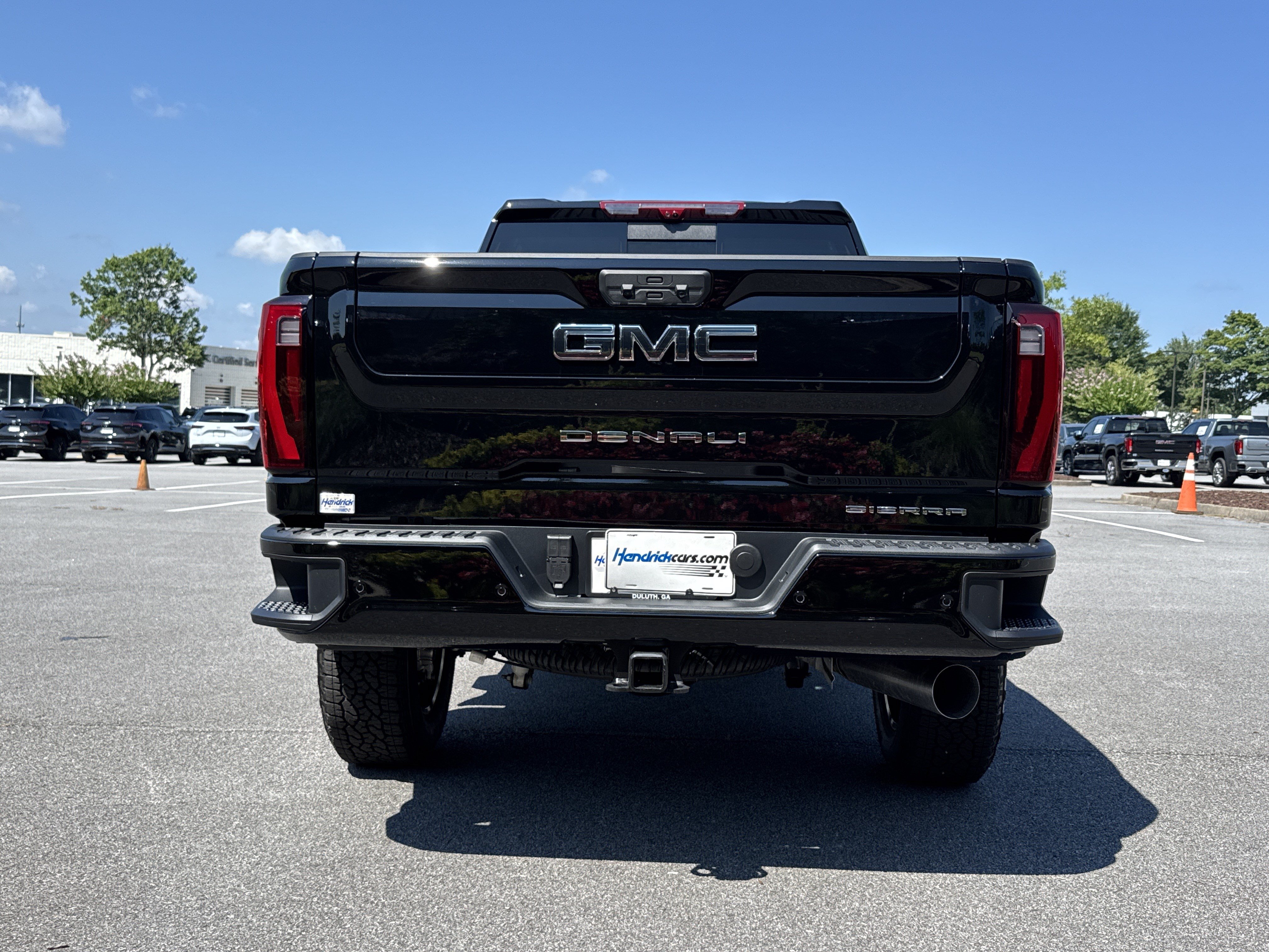 New 2026 GMC Sierra 2500 Denali Ultimate AWD/4WD image 9
