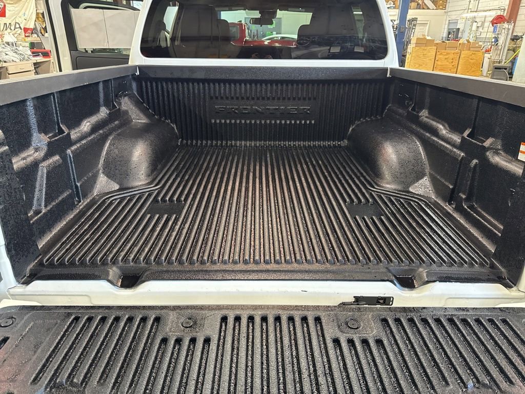 Certified 2025 Nissan Frontier SV image 47