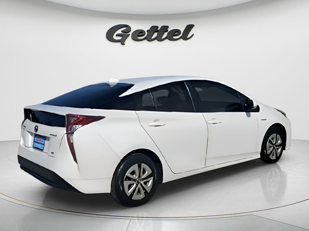 Used 2016 Toyota Prius Two image 8