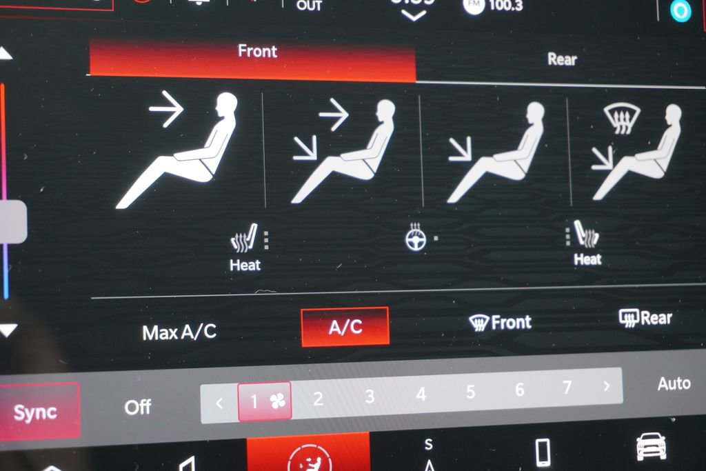Used 2022 Dodge Durango GT image 36