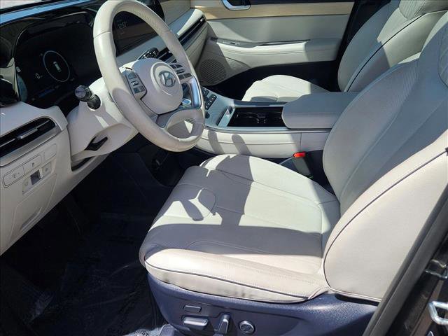 Used 2024 Hyundai Palisade Limited FWD image 16