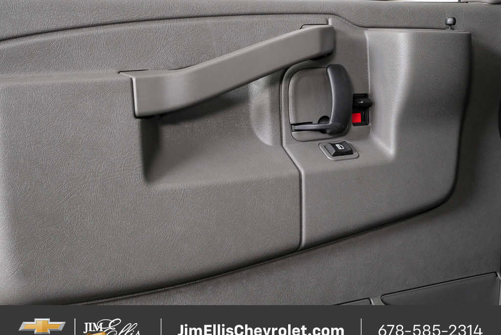New 2025 Chevrolet Express 3500 LT w/ LT Preferred Equipment Group image 6