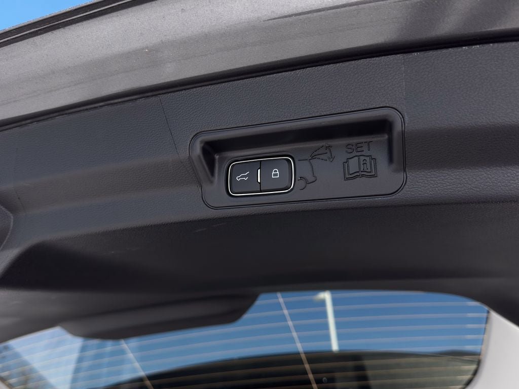 New 2026 Ford Explorer Active w/ Active Comfort Package image 77