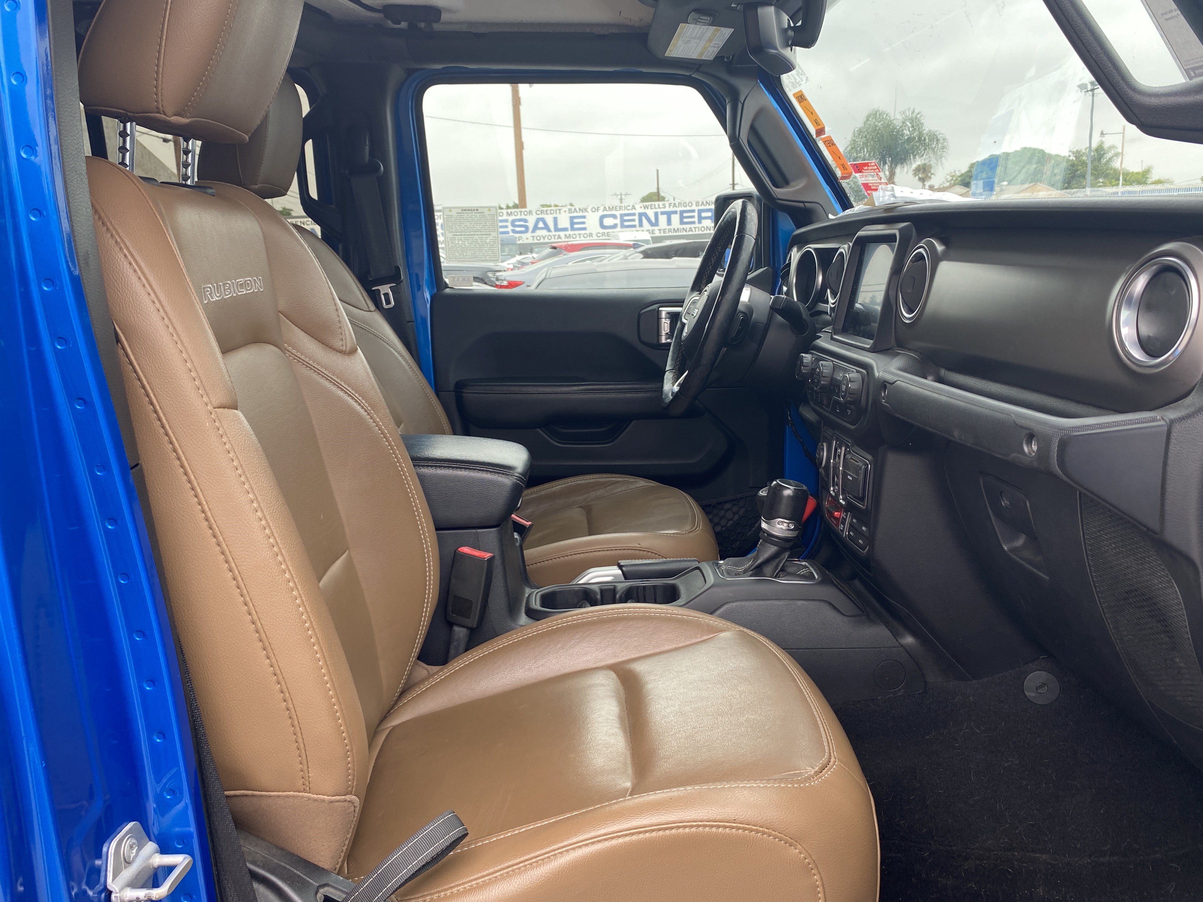 Used 2020 Jeep Gladiator Rubicon AWD/4WD image 23