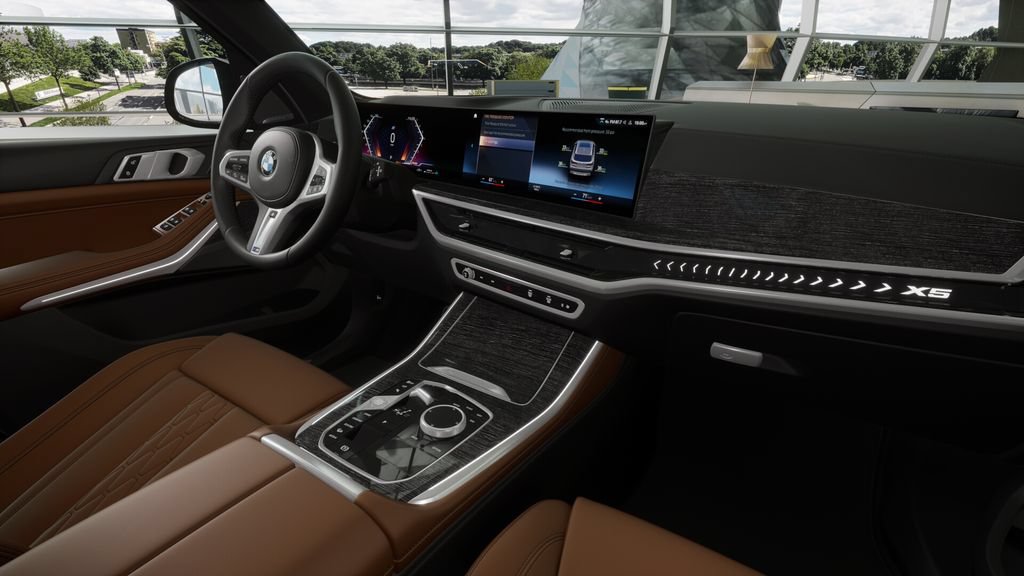 Used 2026 BMW X5 sDrive40i w/ M Sport Package RWD image 43