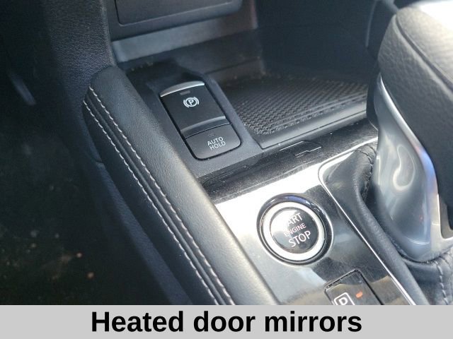 Used 2024 Nissan Kicks SR image 7