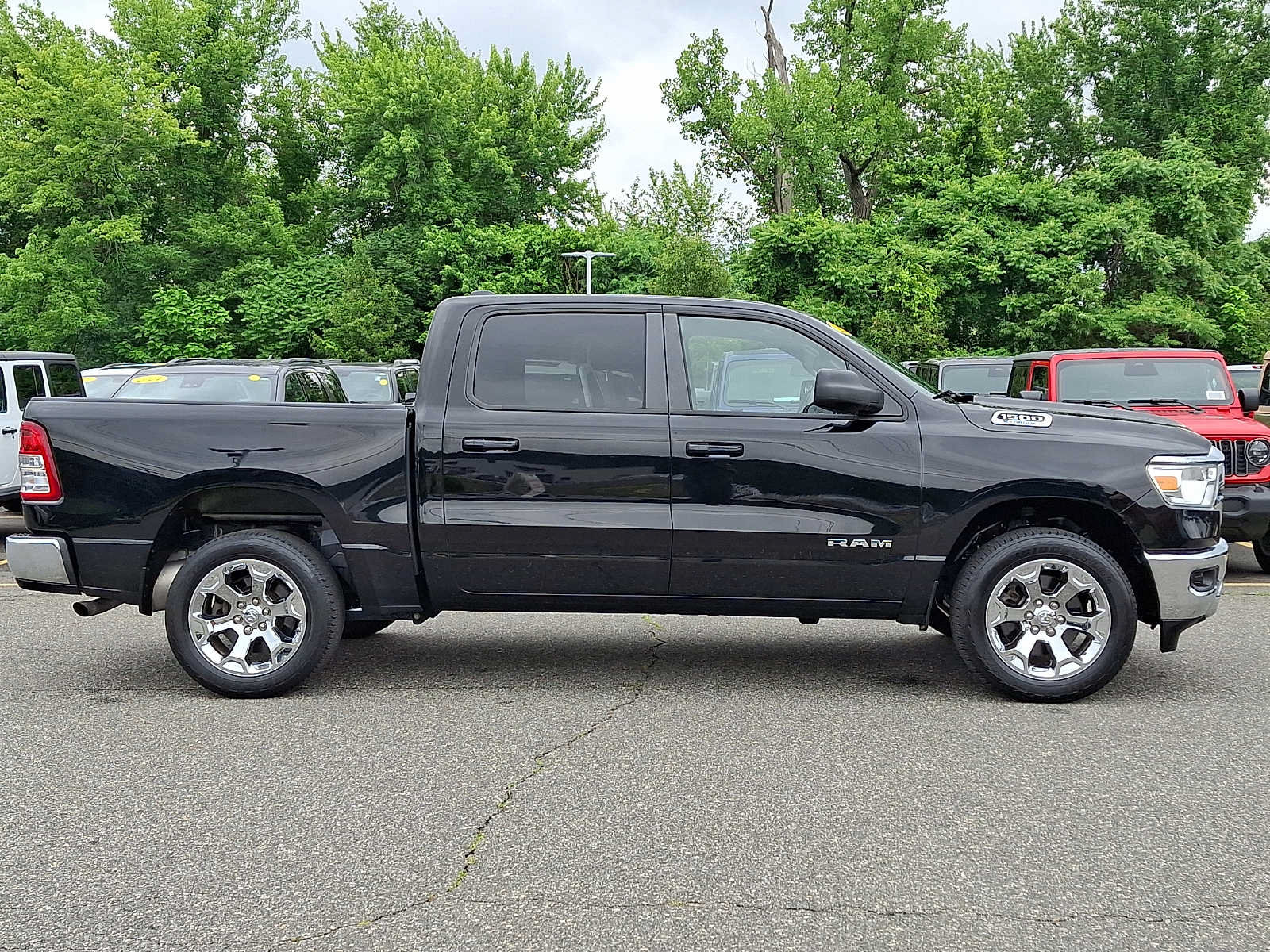 Used 2022 RAM 1500 Big Horn AWD/4WD image 7
