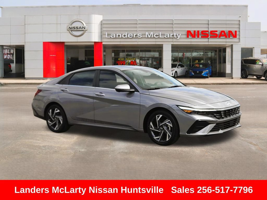 Used 2024 Hyundai Elantra Limited