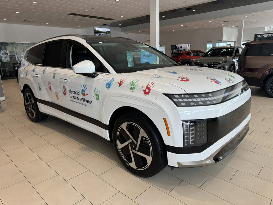 New 2026 Hyundai Ioniq 9 Calligraphy image 3