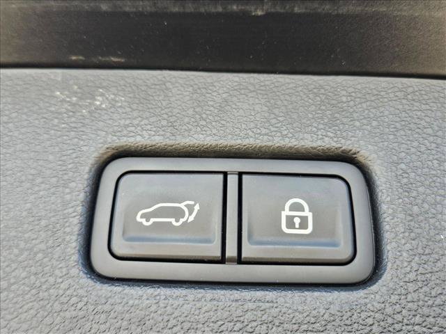 Used 2021 Genesis GV80 2.5T w/ Prestige Package 05 RWD image 25