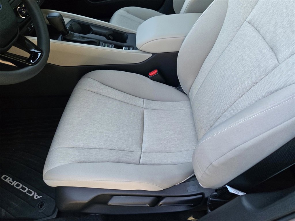 New 2025 Honda Accord LX image 25