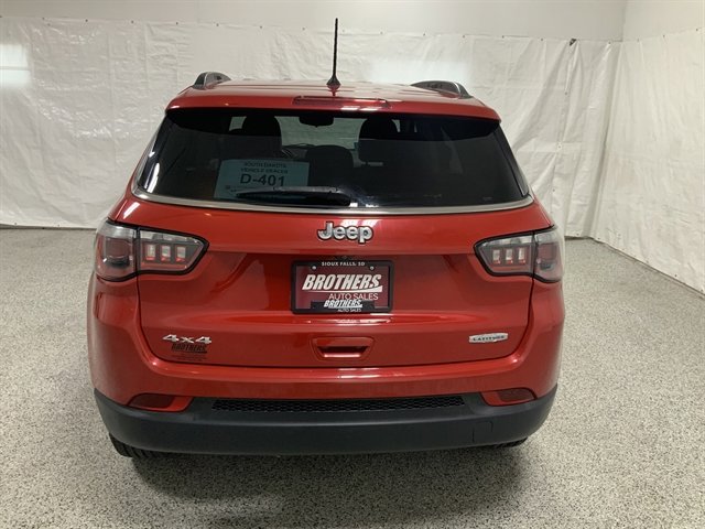 Used 2017 Jeep Compass Latitude image 7