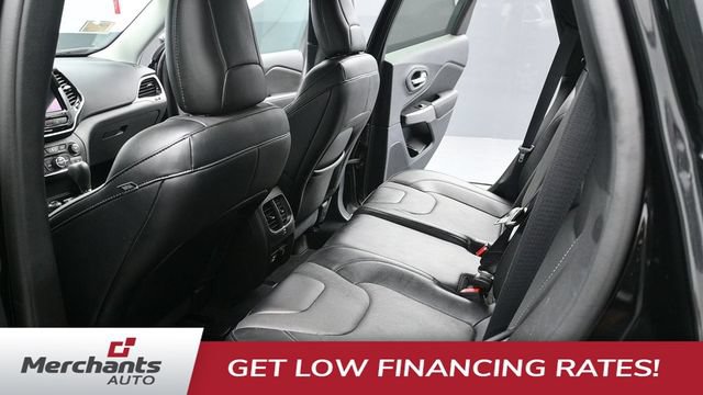 Used 2022 Jeep Cherokee Limited AWD/4WD image 14