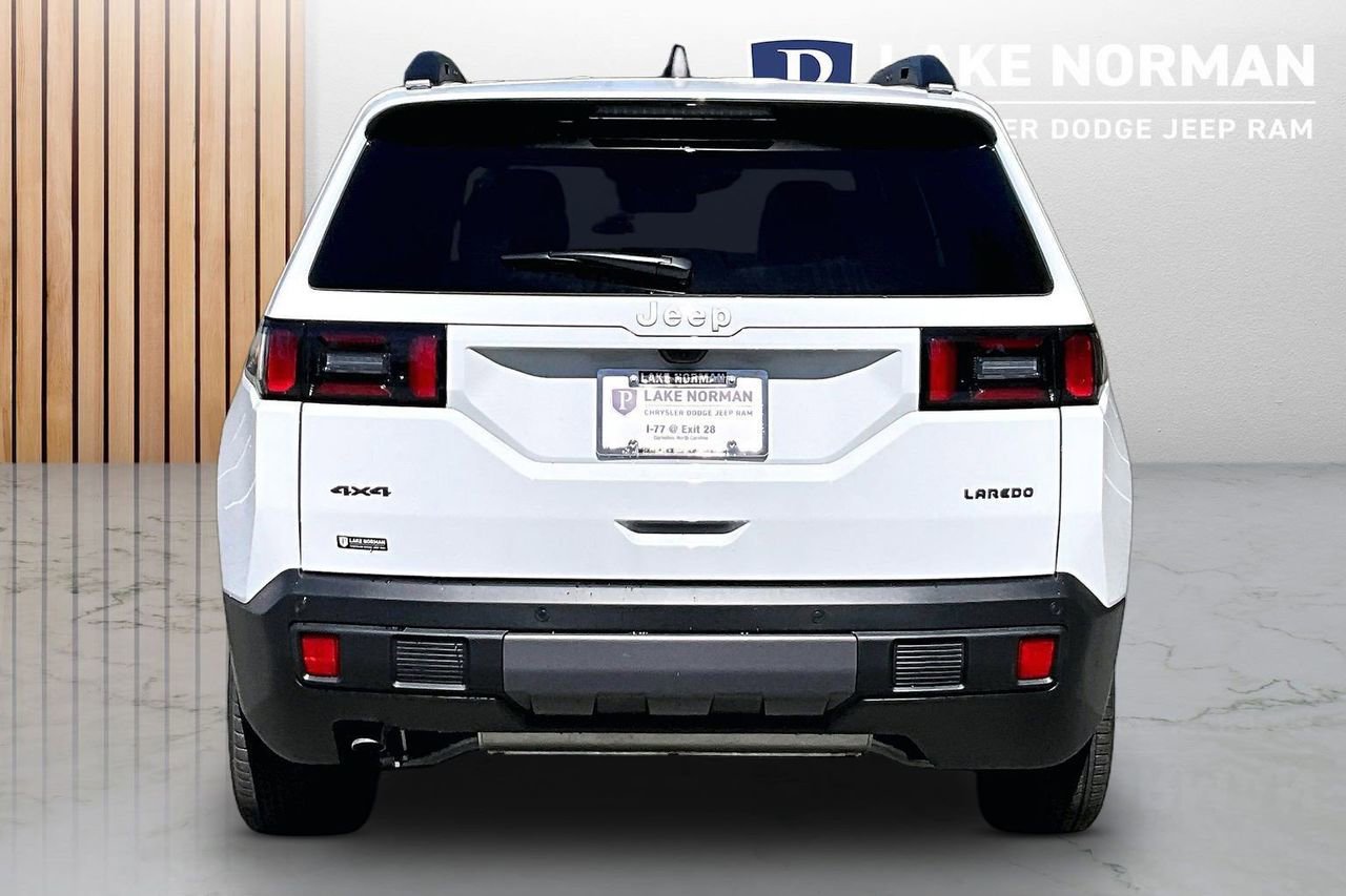 New 2026 Jeep Cherokee Laredo image 8