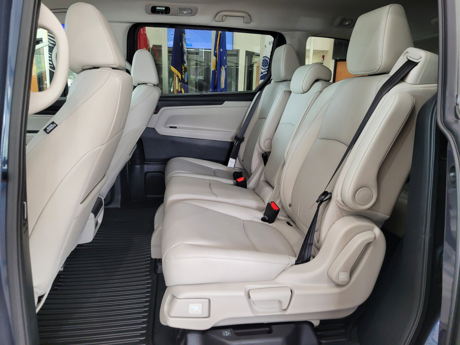 New 2026 Honda Odyssey EX-L image 8