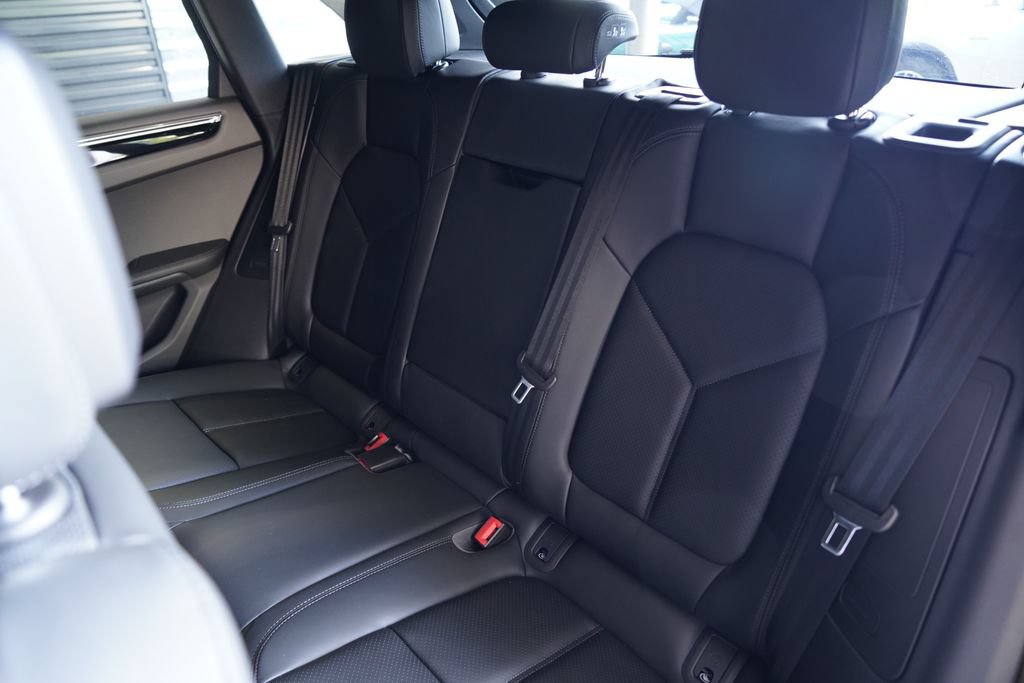 New 2026 Porsche Macan S AWD/4WD image 25