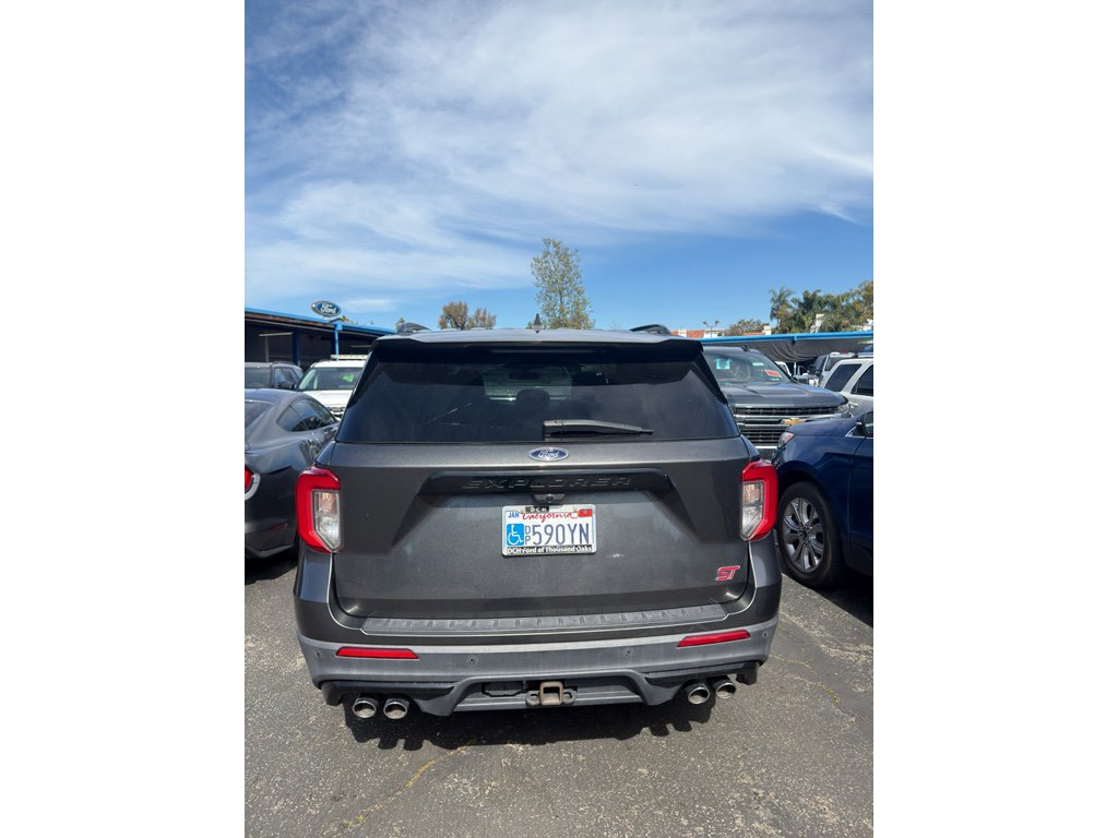 Used 2020 Ford Explorer ST w/ ST Street Pack image 2