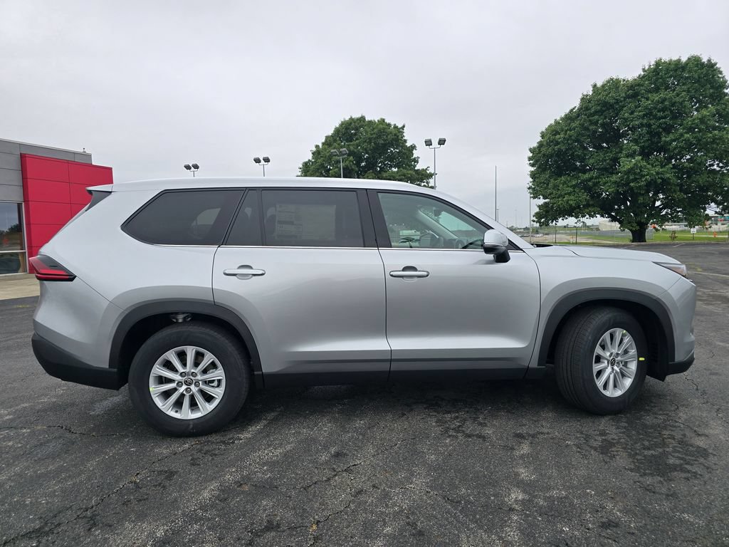 New 2026 Toyota Grand Highlander AWD Hybrid image 18