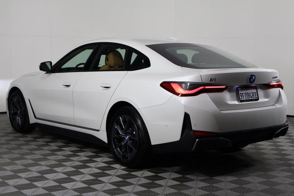 Used 2023 BMW i4 eDrive35 image 6